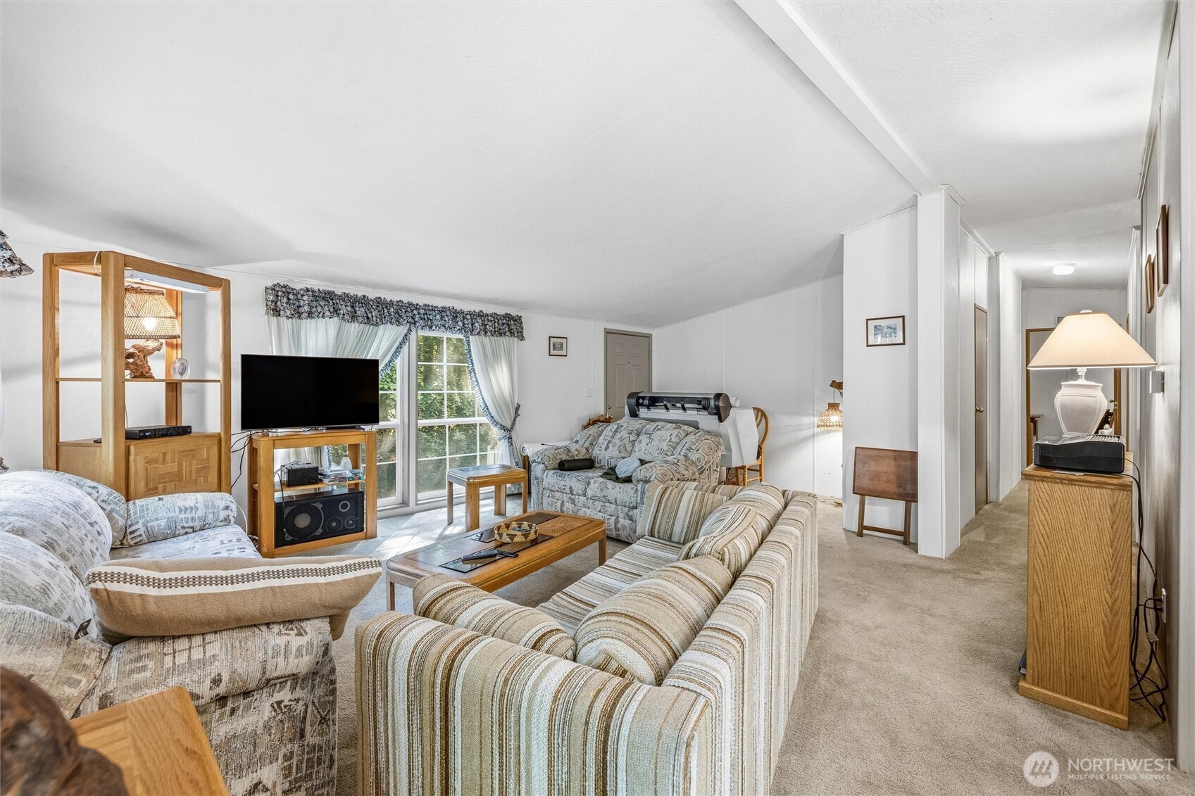 4400 Boone Road Blaine, WA 98230 - Photo 5 of 40 Gallery Image 5
