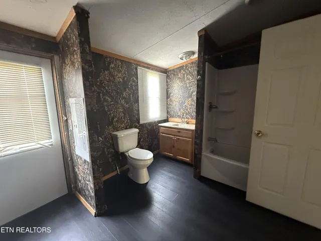 $169,900 | 152 Woodlawn Drive, Jamestown, TN 38556