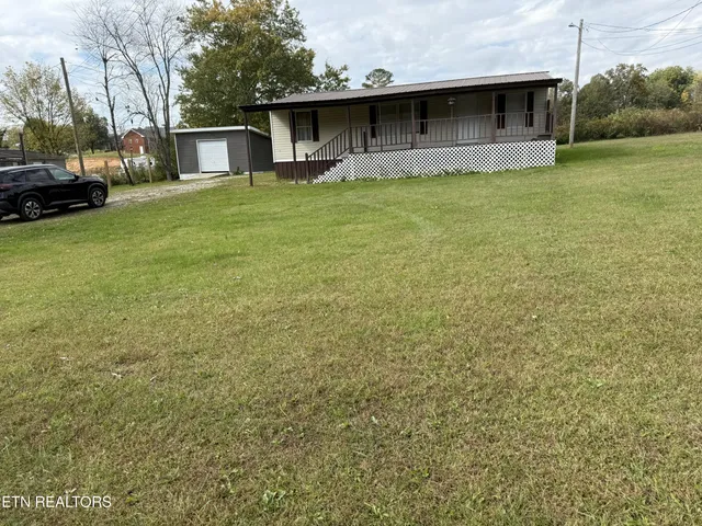 $169,900 | 152 Woodlawn Drive, Jamestown, TN 38556