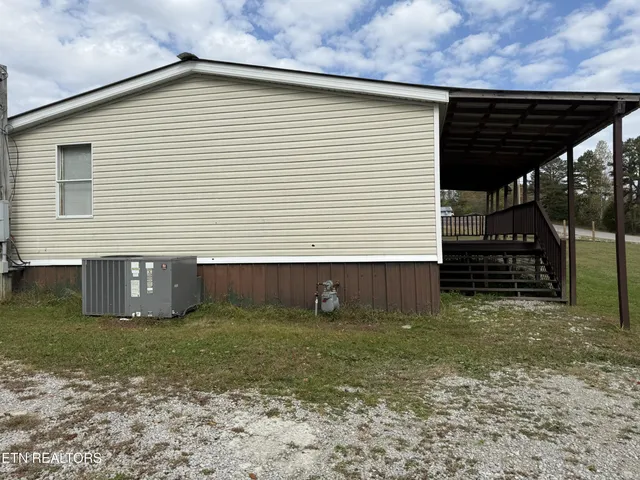 $169,900 | 152 Woodlawn Drive, Jamestown, TN 38556