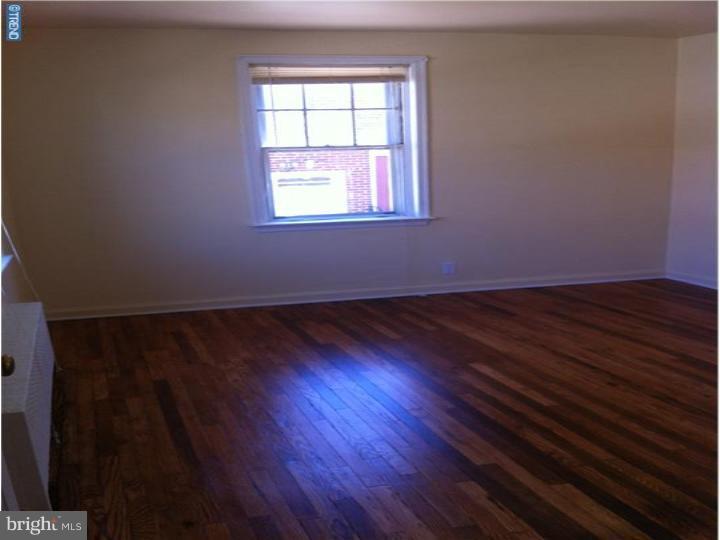 1336 Elbridge Street Philadelphia, PA 19111 - Photo 3 of 23