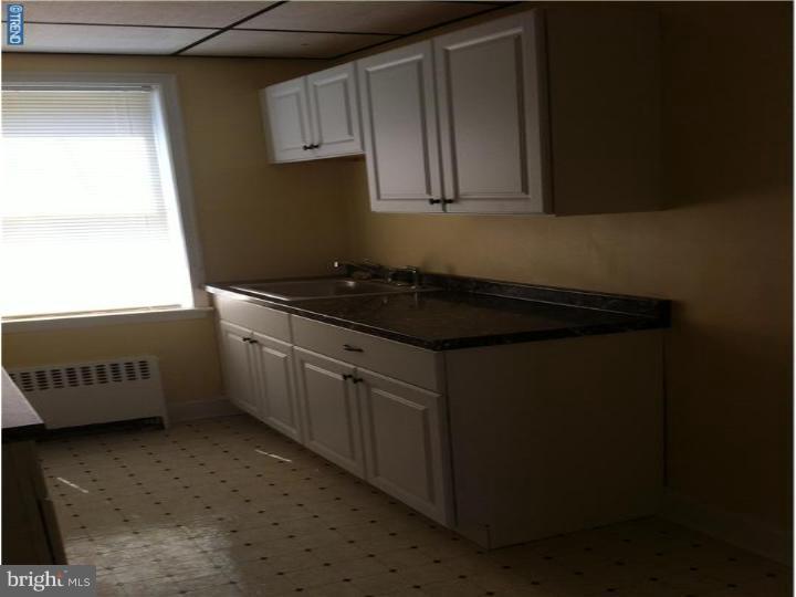 1336 Elbridge Street Philadelphia, PA 19111 - Photo 10 of 23