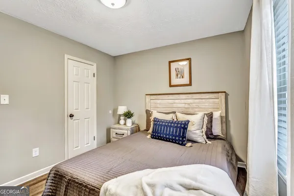 $4,950 | 3017 Valley View Drive, Powder Springs, GA 30127
