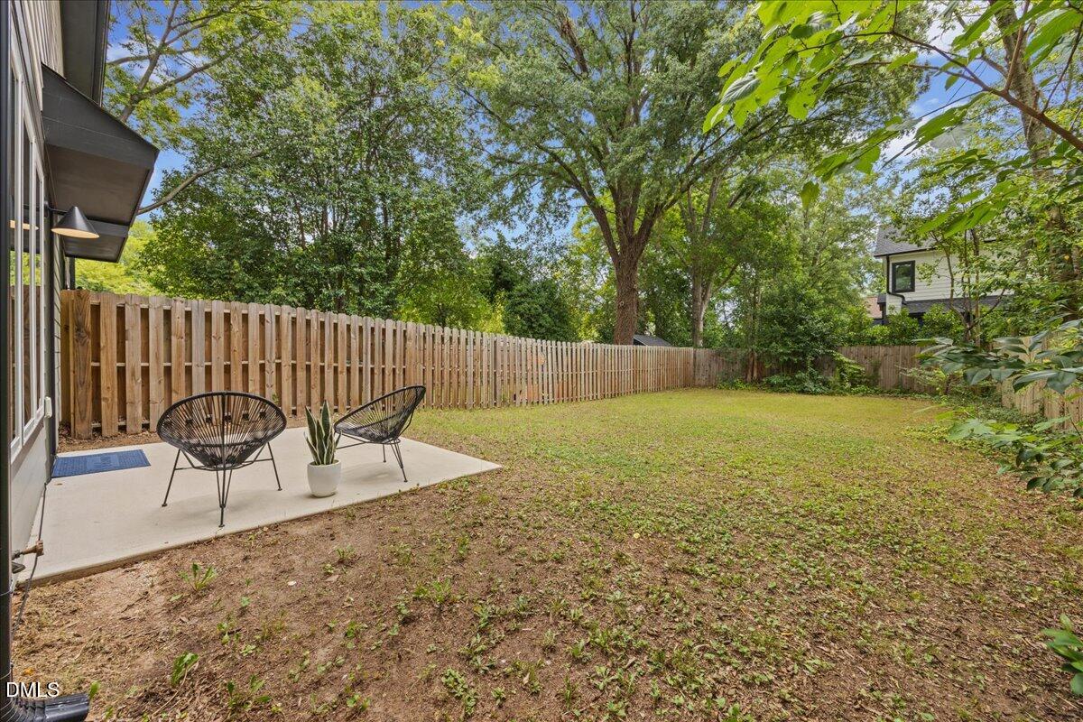 829 Cumberland Street Raleigh, NC 27610 - Photo 6 of 38 21-2A1A2943