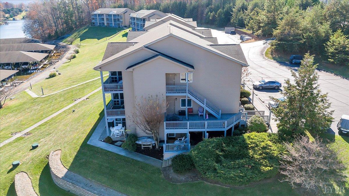 1137 Mariners Way, Unit 37 Huddleston, VA 24104 - Photo 26 of 80