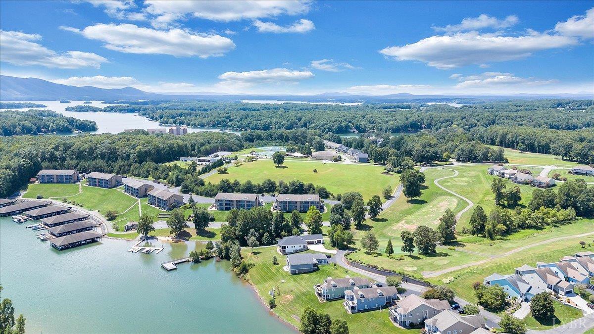 1137 Mariners Way, Unit 37 Huddleston, VA 24104 - Photo 35 of 80