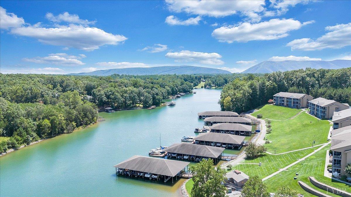 1137 Mariners Way, Unit 37 Huddleston, VA 24104 - Photo 40 of 80