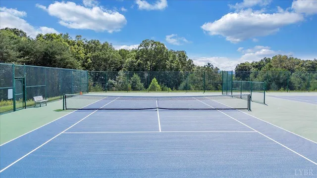 $424,000 | 1137 Mariners Way, Unit 37, Huddleston, VA 24104