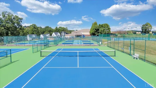 $424,000 | 1137 Mariners Way, Unit 37, Huddleston, VA 24104