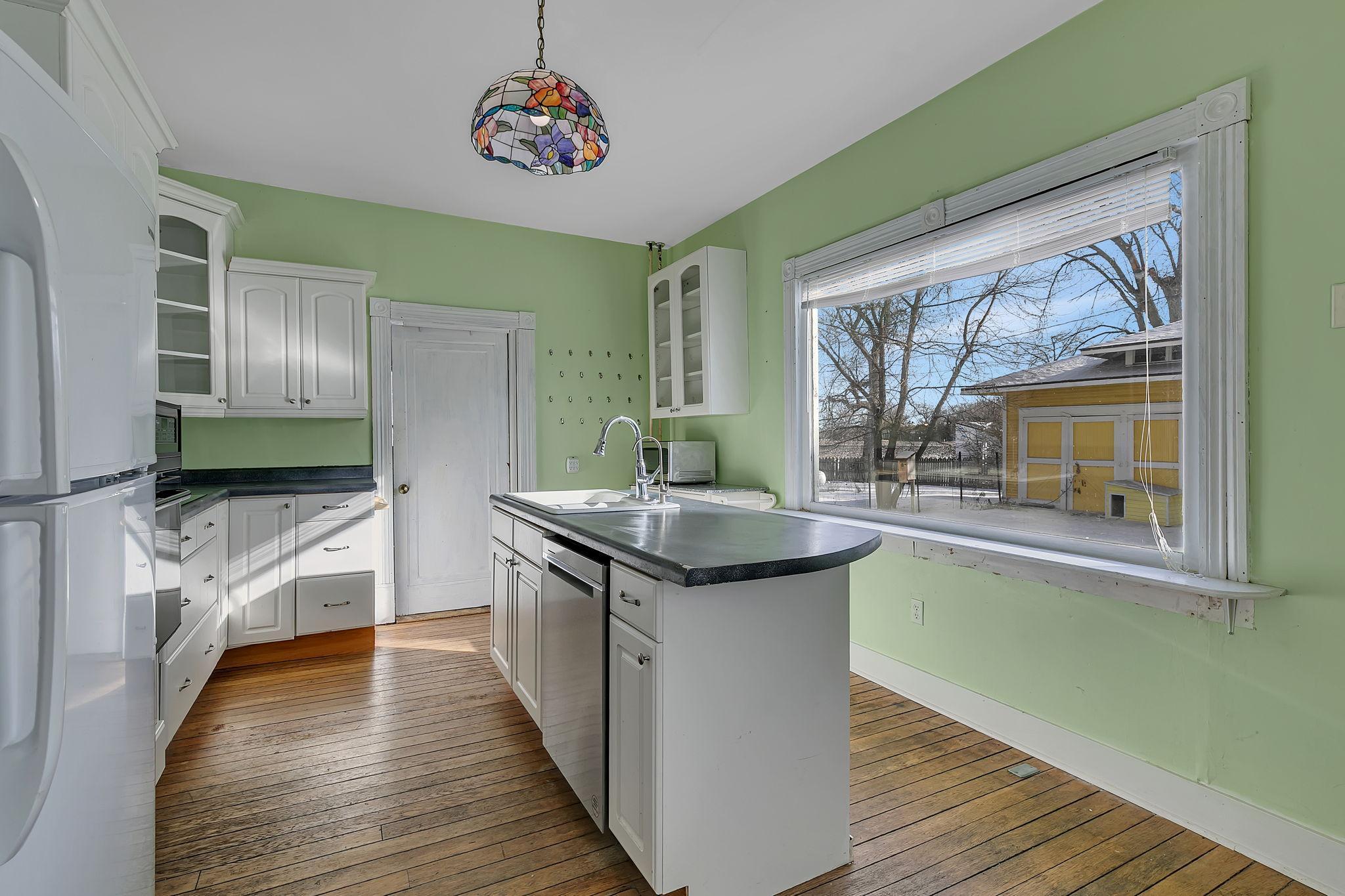 407 11th Street Kerkhoven, MN 56252 - Photo 8 of 31