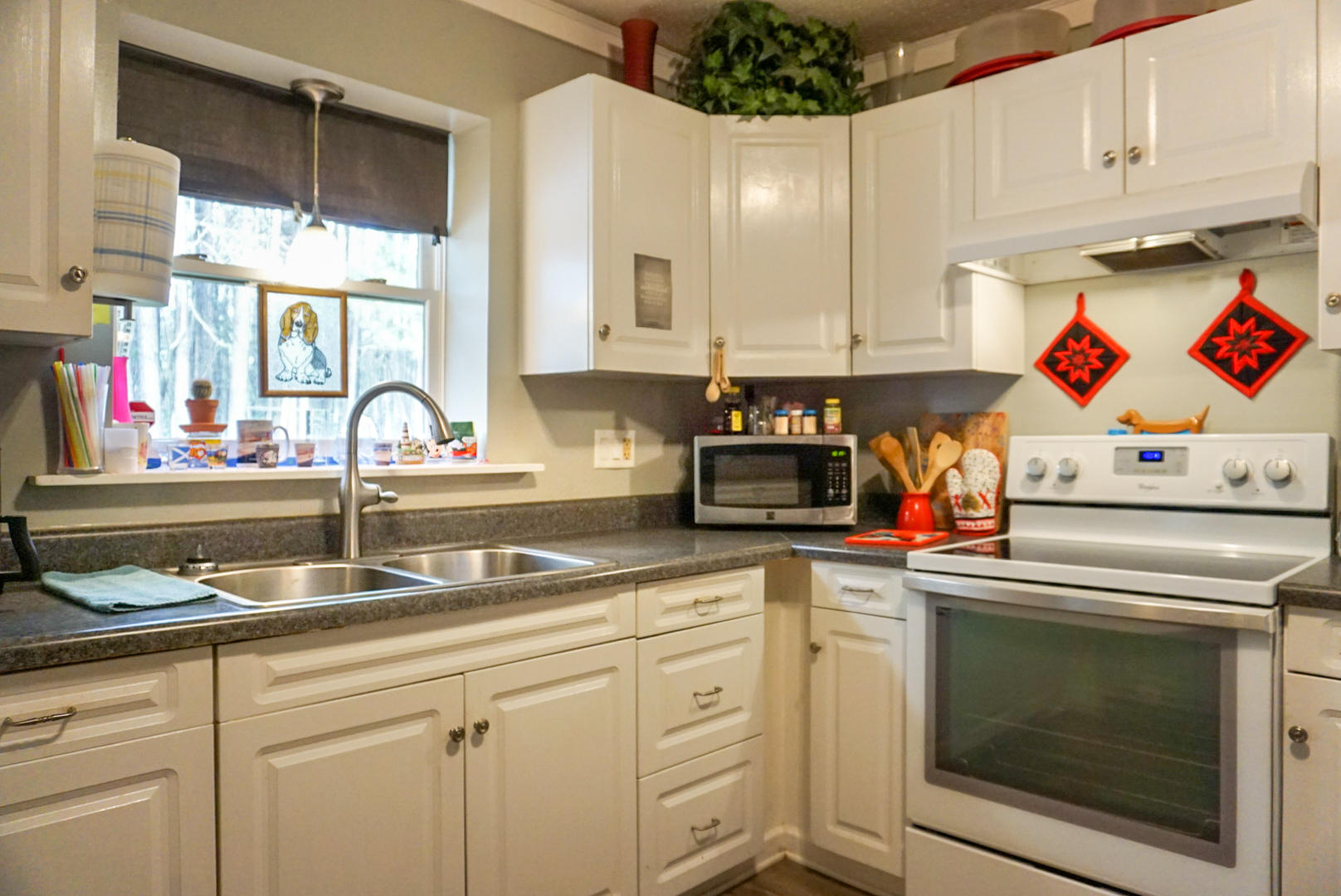 503 Myers Road Summerville, SC 29486 - Photo 22 of 39 Kitchen