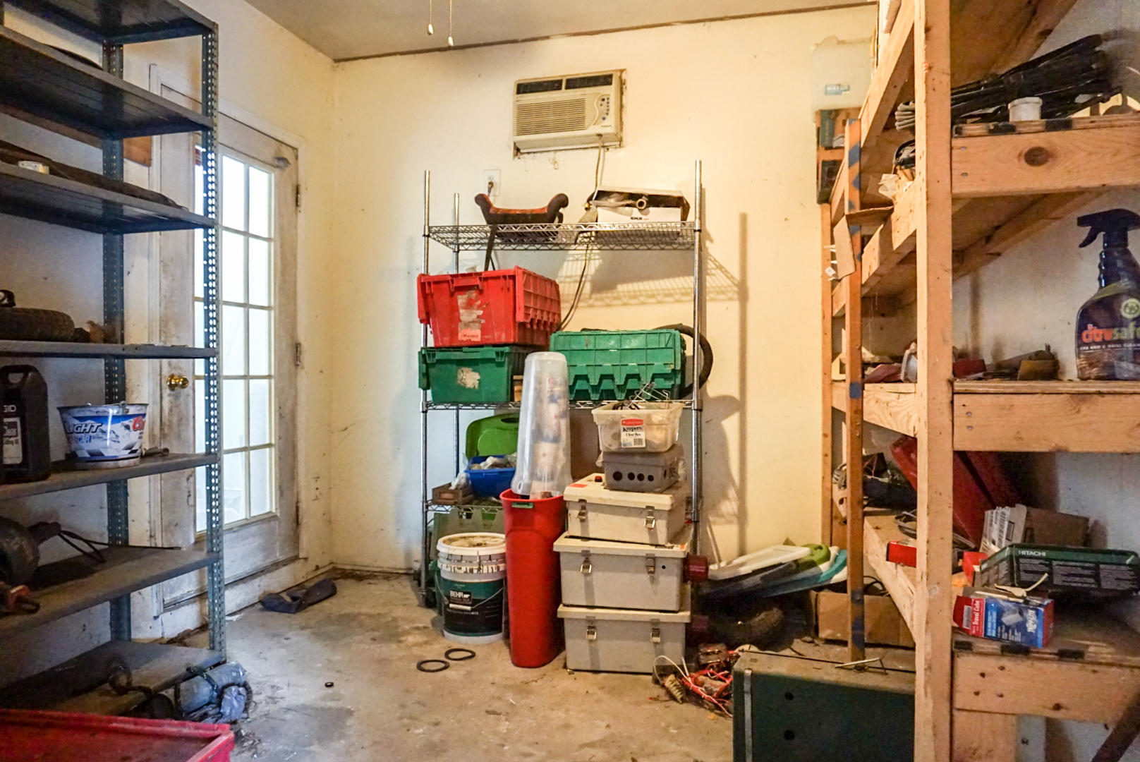 503 Myers Road Summerville, SC 29486 - Photo 31 of 39 Garage / Workshop
