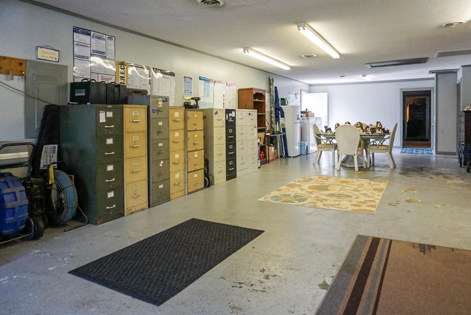 503 Myers Road Summerville, SC 29486 - Photo 9 of 39 Central Flex Space
