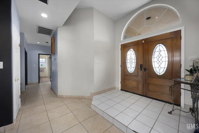 a view of a hallway with elevator