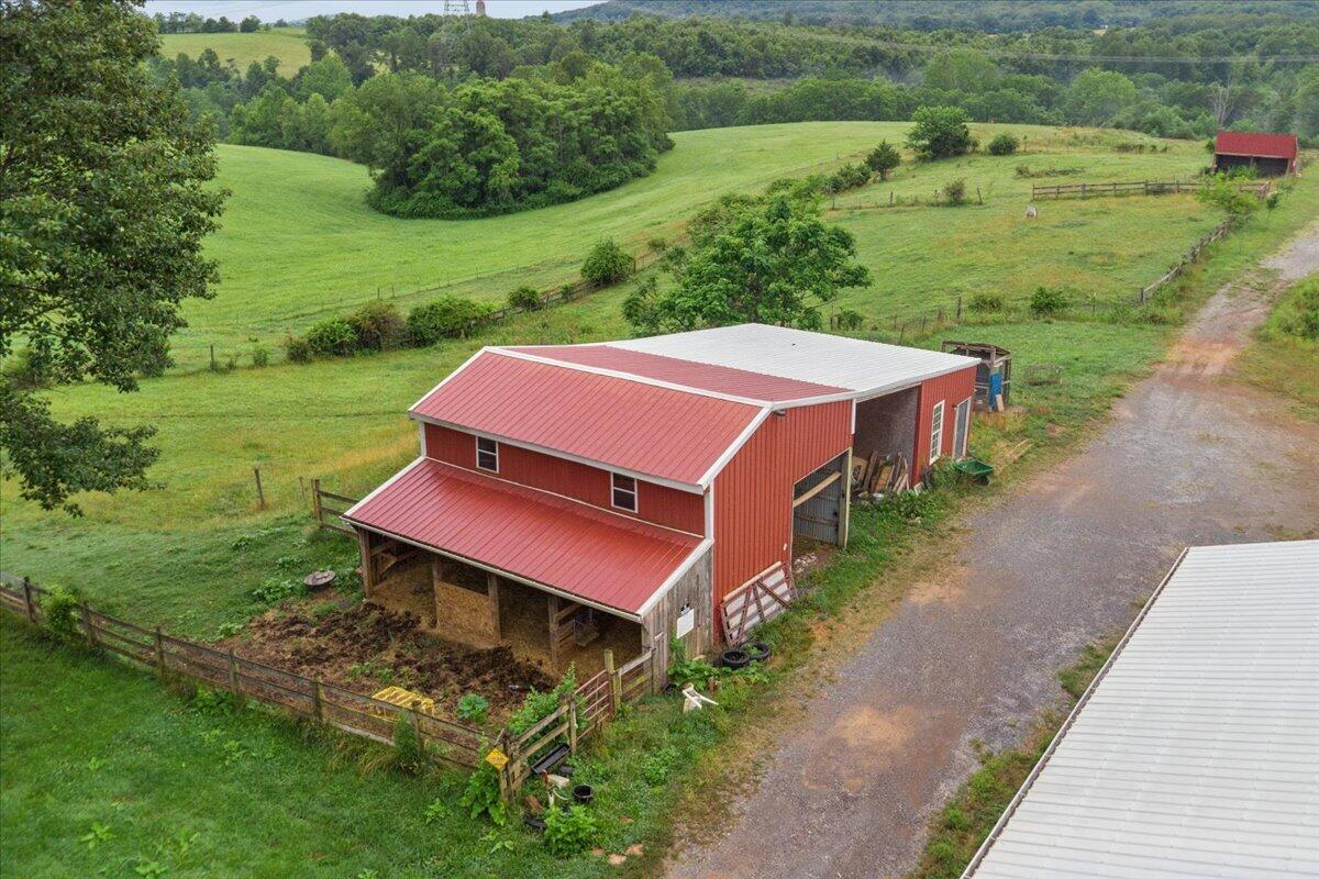 1911 Von Roy Road Bedford, VA 24523 - Photo 38 of 51 38-1911 Von Roy Rd-38