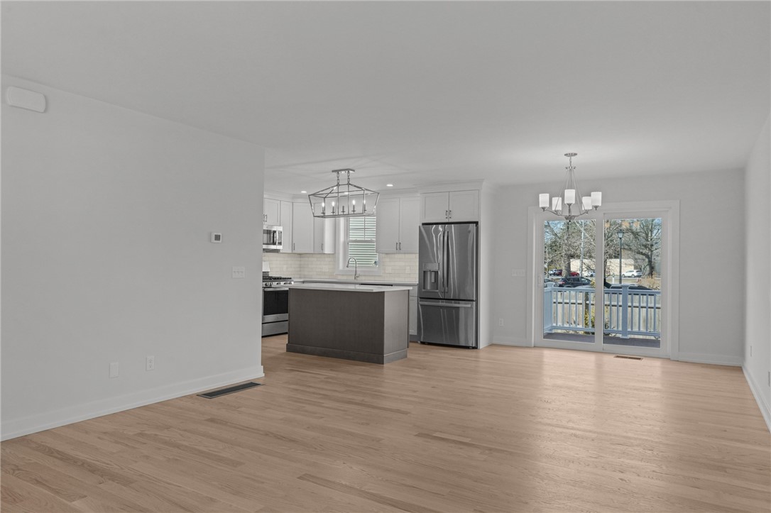 5 Red Maple Lane Warwick, RI 02886 - Photo 4 of 35 Gallery Image 4