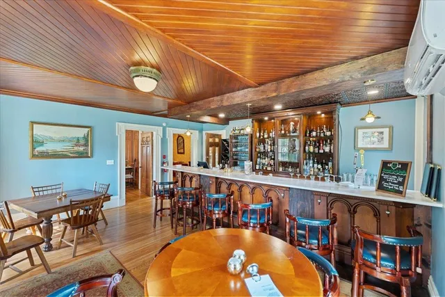 $1,745,000 | 3888-3904 Vermont Rte 7a, Arlington, VT 05250