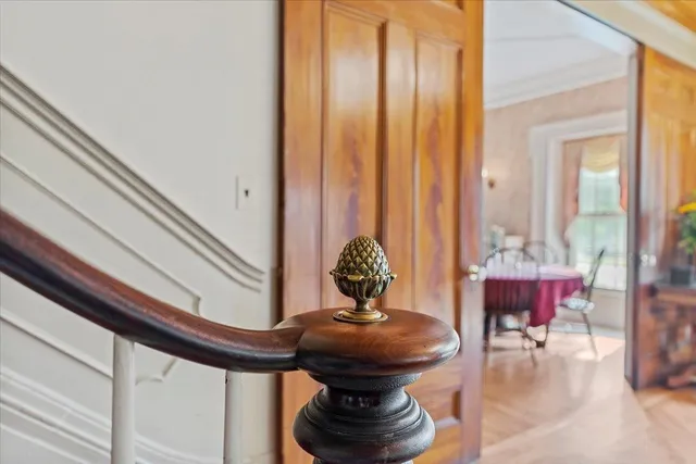 $1,745,000 | 3888-3904 Vermont Rte 7a, Arlington, VT 05250