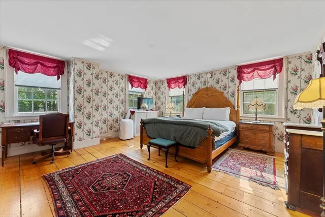 $1,745,000 | 3888-3904 Vermont Rte 7a, Arlington, VT 05250