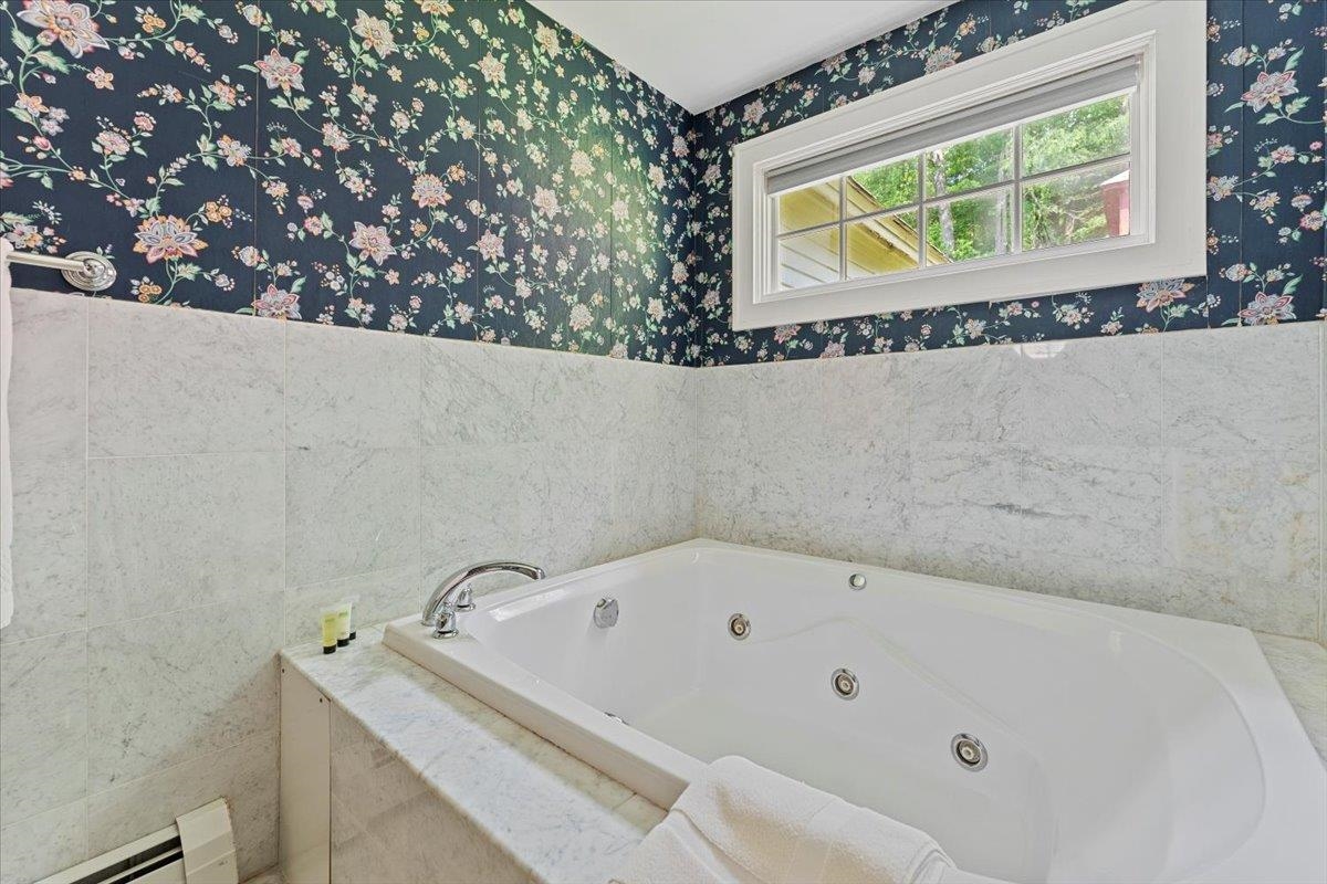 3888-3904 Vermont Rte 7a Arlington, VT 05250 - Photo 29 of 59