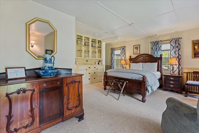 $1,745,000 | 3888-3904 Vermont Rte 7a, Arlington, VT 05250