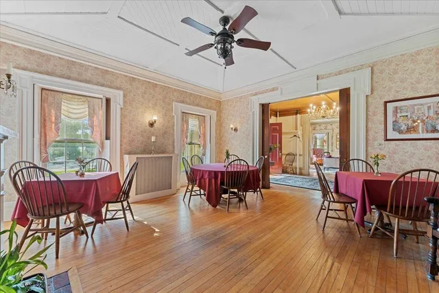 $1,745,000 | 3888-3904 Vermont Rte 7a, Arlington, VT 05250