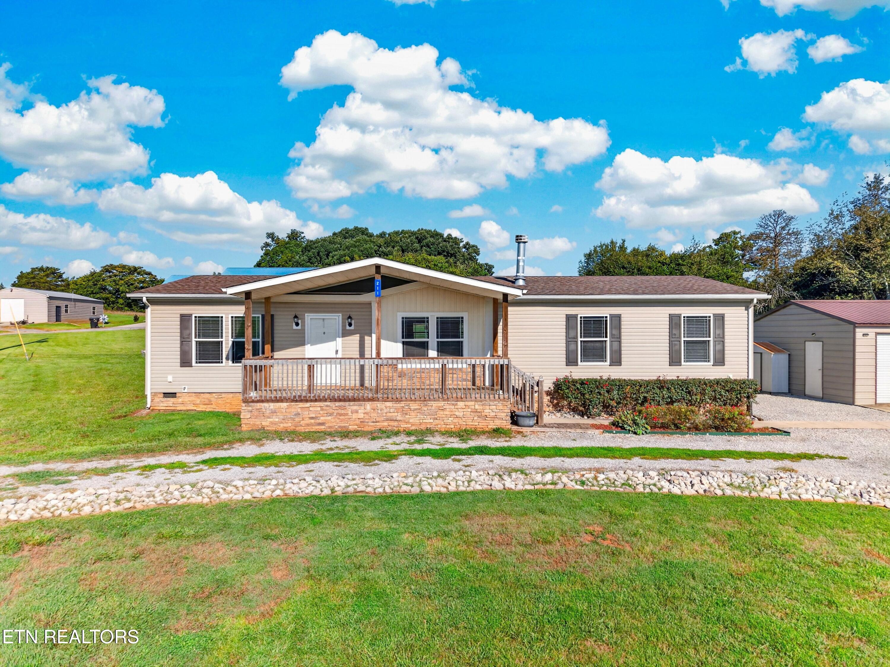 211 South Springview Road Maryville, TN 37801 - Photo 1 of 39 001-211SouthSpringviewRoad-Maryville-TN-