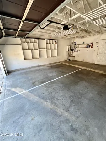 $315,000 | 43673 Park Avenue, Lancaster, CA 93534