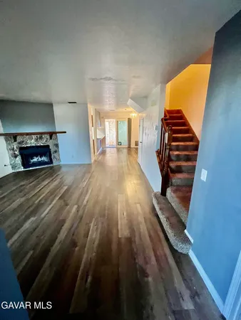 $315,000 | 43673 Park Avenue, Lancaster, CA 93534