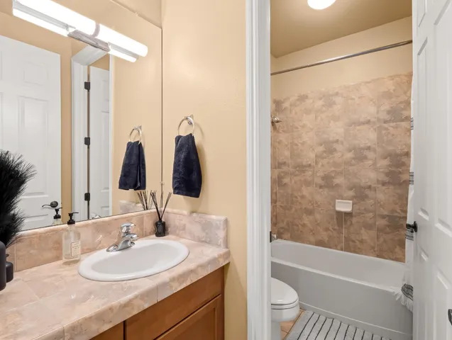 $1,095,000 | 1152 Lester Avenue, Clovis, CA 93619