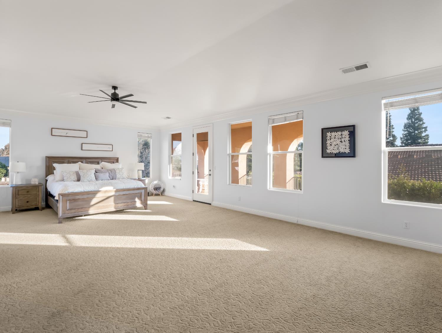 1152 Lester Avenue Clovis, CA 93619 - Photo 42 of 68