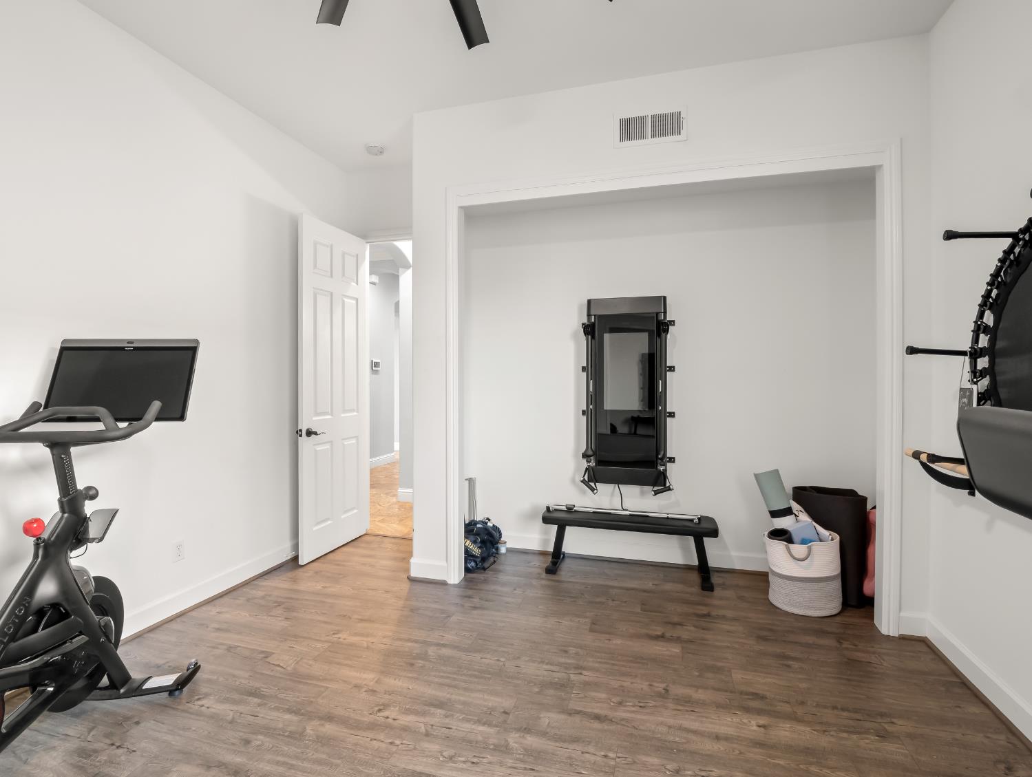 1152 Lester Avenue Clovis, CA 93619 - Photo 47 of 68 a view of a room with gym equipment
