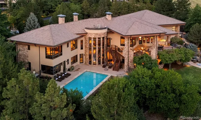 an aerial view of multiple house