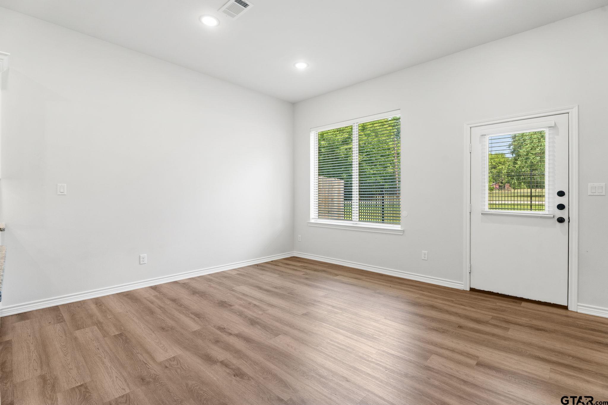 2303 Flint River Road Tyler, TX 75703 - Photo 12 of 34