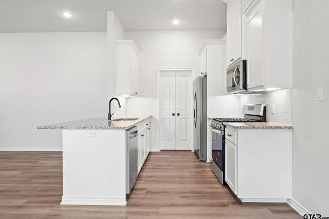 $850,000 | 2303 Flint River Road, Tyler, TX 75703