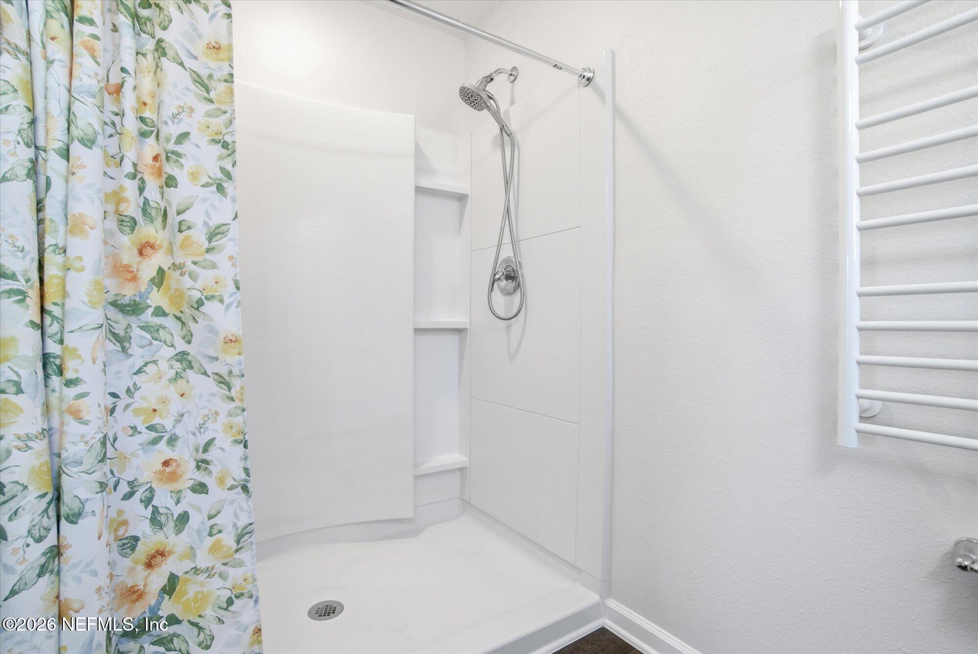 114 Cody Street St. Augustine, FL 32084 - Photo 23 of 42 Primary Bathroom