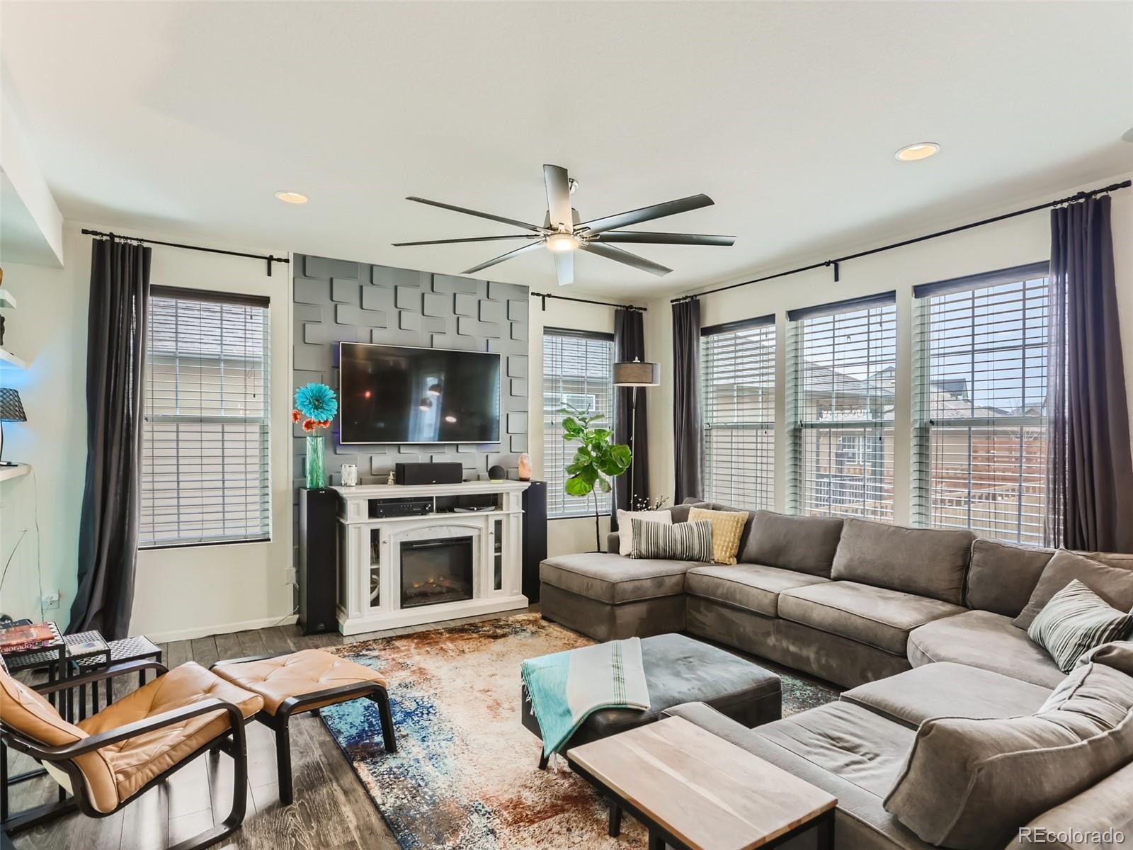 3537 Raintree Lane Dacono, CO 80514 - Photo 3 of 27