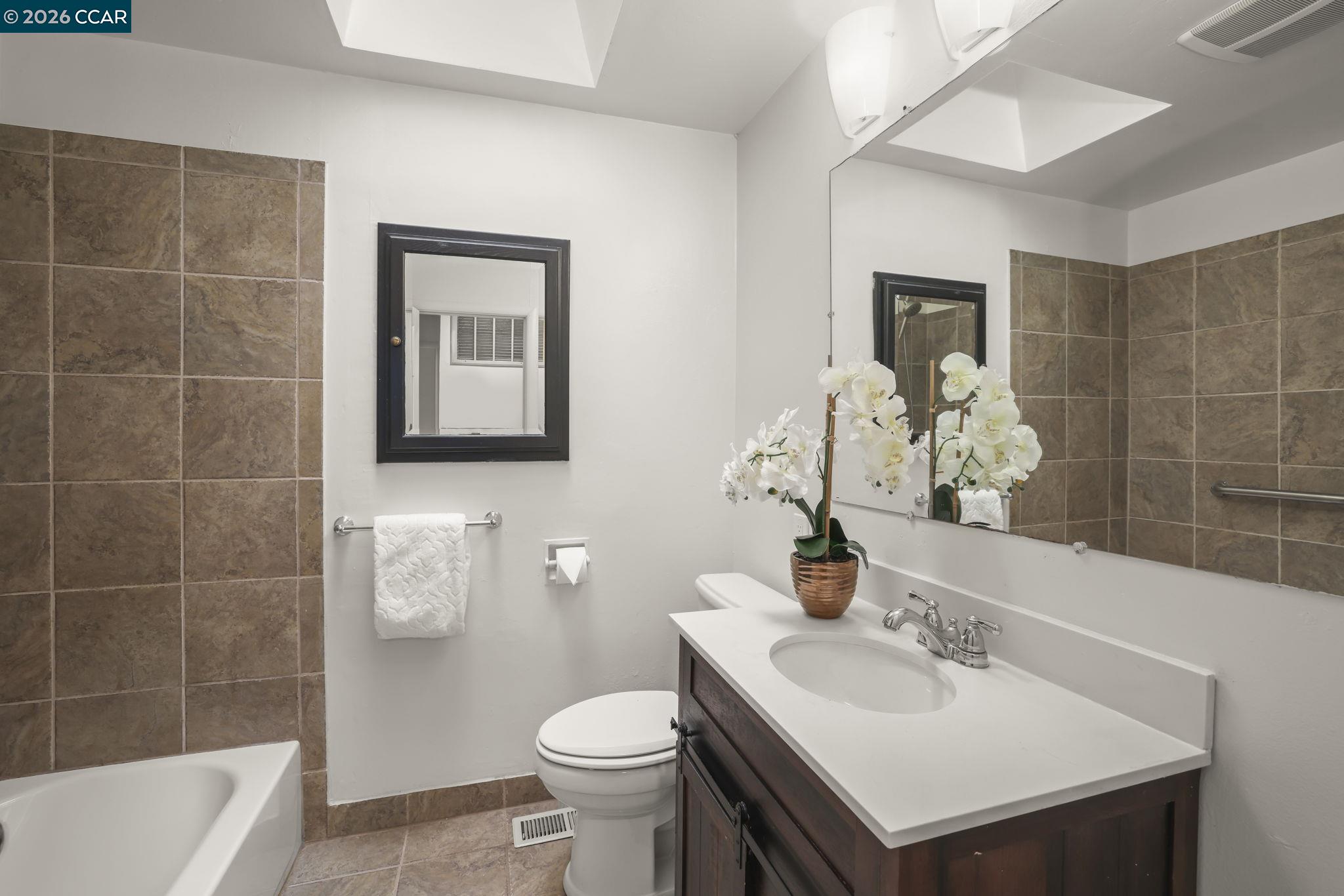 2157 Whyte Park Avenue Walnut Creek, CA 94595 - Photo 26 of 35
