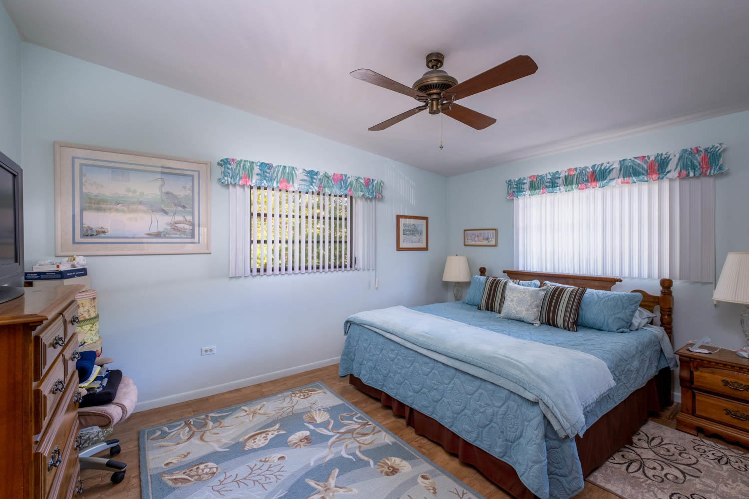 205 Sunset Boulevard Key Largo, FL 33037 - Photo 16 of 42 a bedroom with a large bed and a window