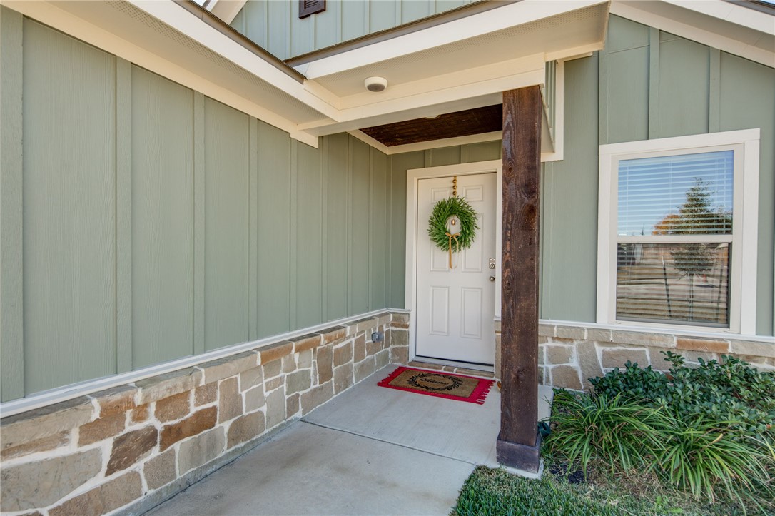 2799 Messenger Way Bryan, TX 77803 - Photo 3 of 15