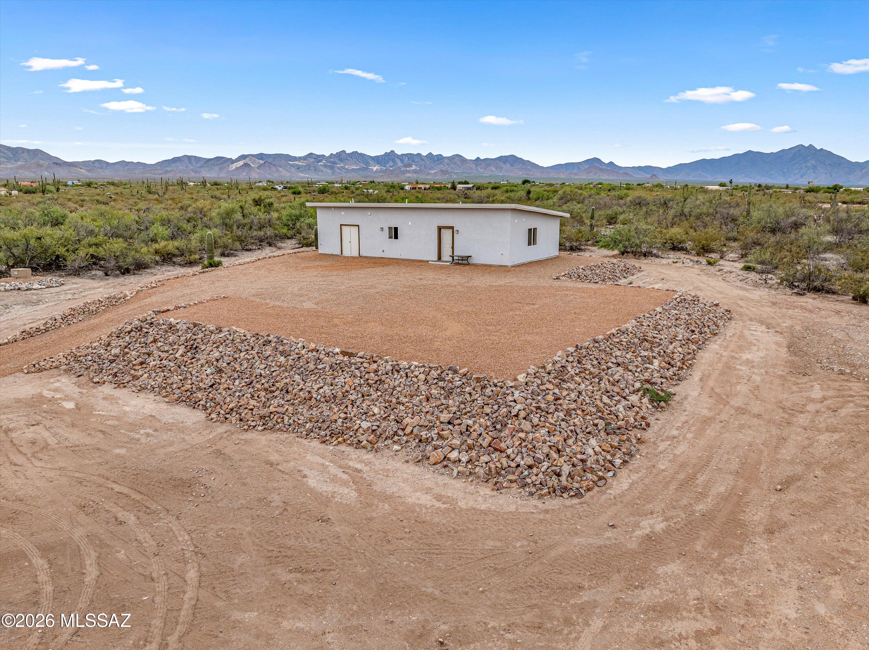 17501 South Wilmot Road Sahuarita, AZ 85629 - Photo 34 of 46