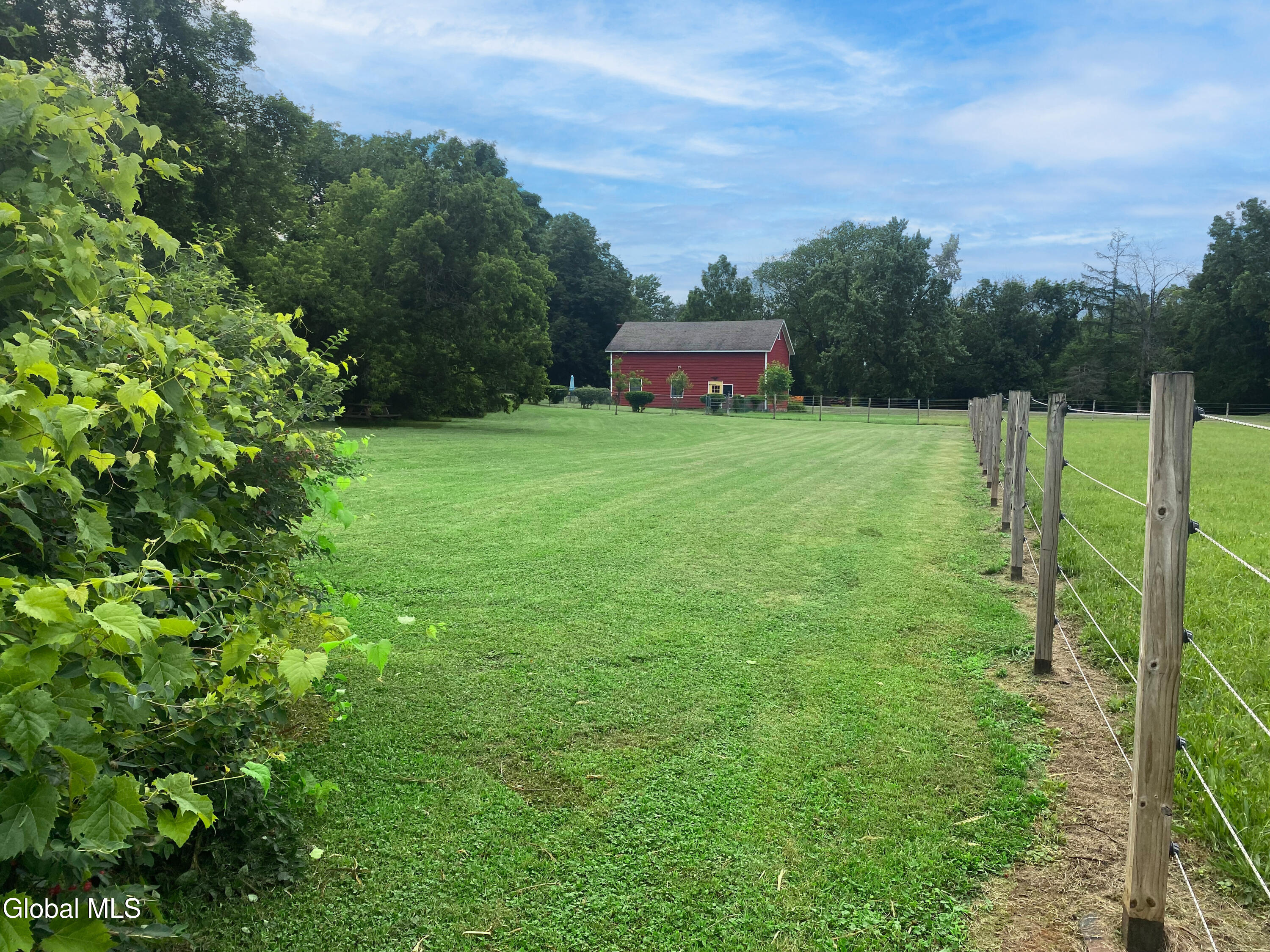 797 Western Road Schodack, NY 12033 - Photo 47 of 57 IMG_7268_Looking North
