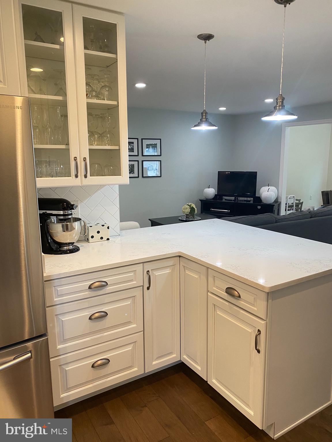 7705 Carrleigh Parkway Springfield, VA 22152 - Photo 15 of 31