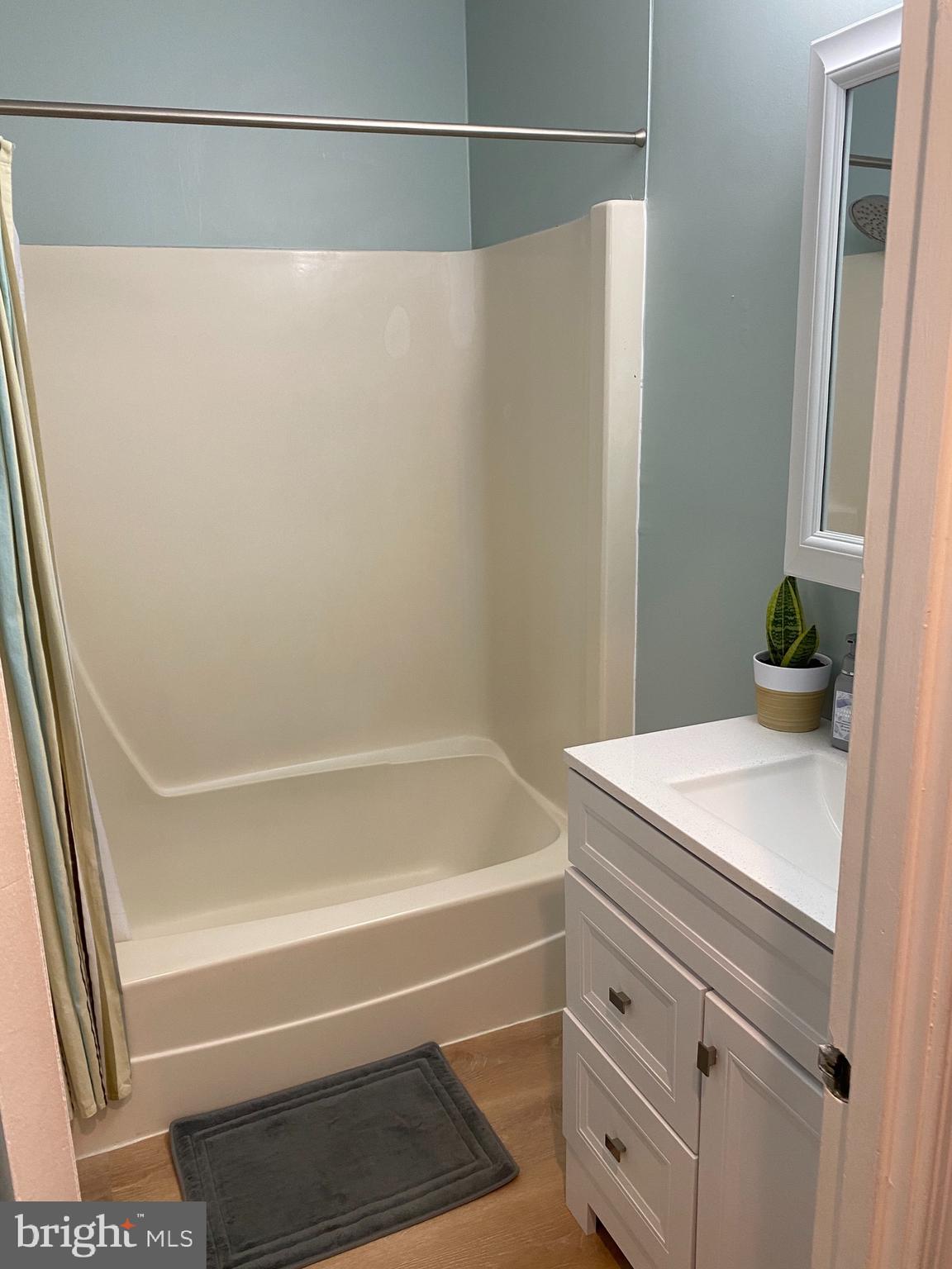 7705 Carrleigh Parkway Springfield, VA 22152 - Photo 22 of 31