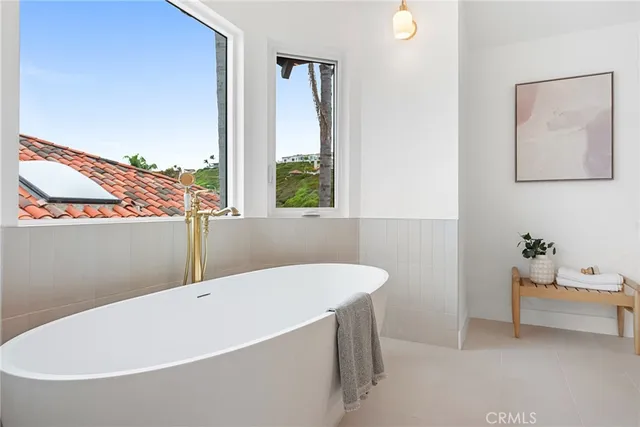 $3,499,000 | 537 Avenida Buenos Aires, San Clemente, CA 92672