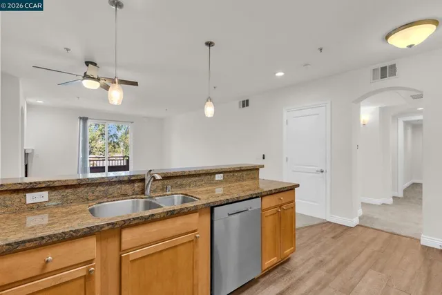 $3,400 | 1310 Creekside Drive, Walnut Creek, CA 94596