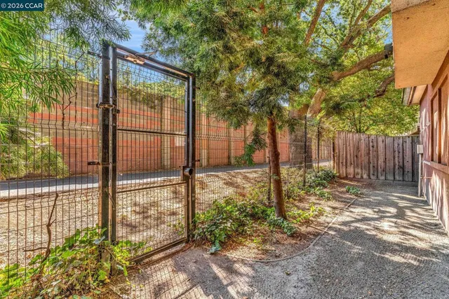 $3,400 | 1310 Creekside Drive, Walnut Creek, CA 94596