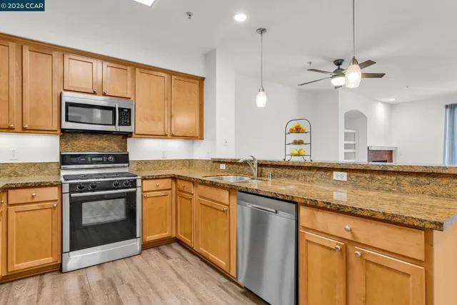 $3,400 | 1310 Creekside Drive, Walnut Creek, CA 94596