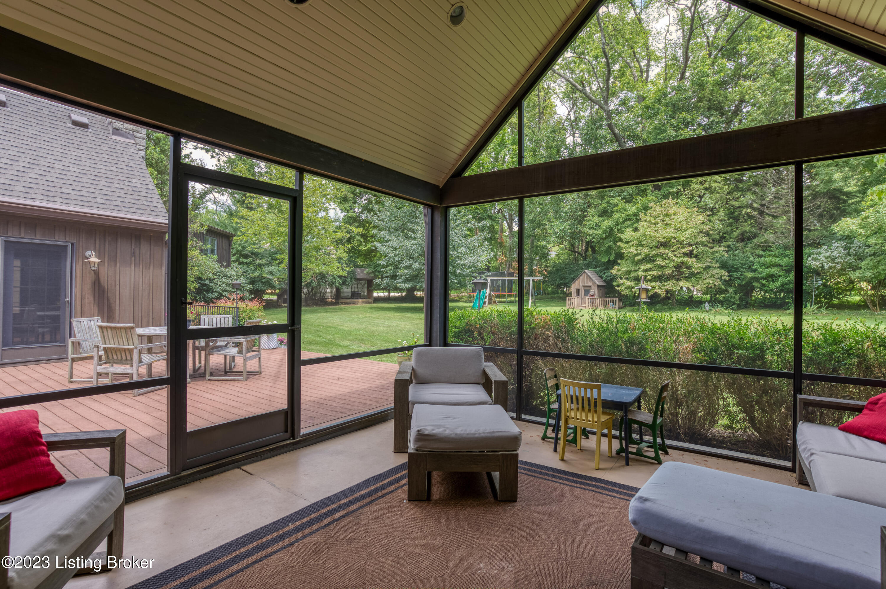 1603 Glenbrook Road Anchorage, KY 40223 - Photo 60 of 71 081 - 20230810-08992