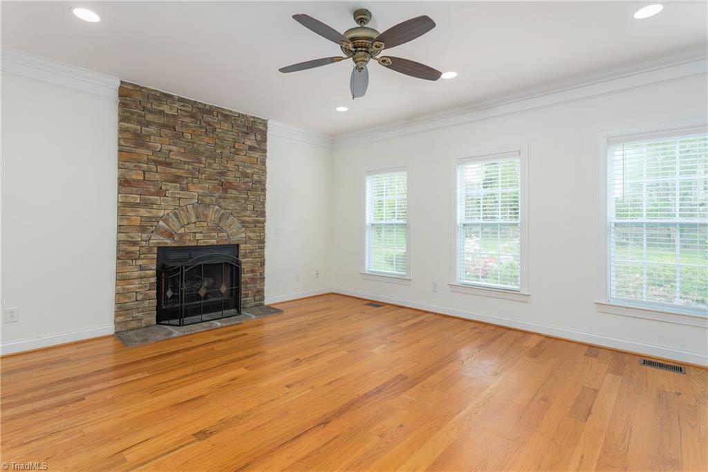 5528 Salem View Road Pfafftown, NC 27040 - Photo 15 of 40